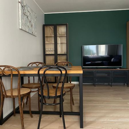 ワルシャワJg Apartament Stadion Narodowyアパートメント エクステリア 写真