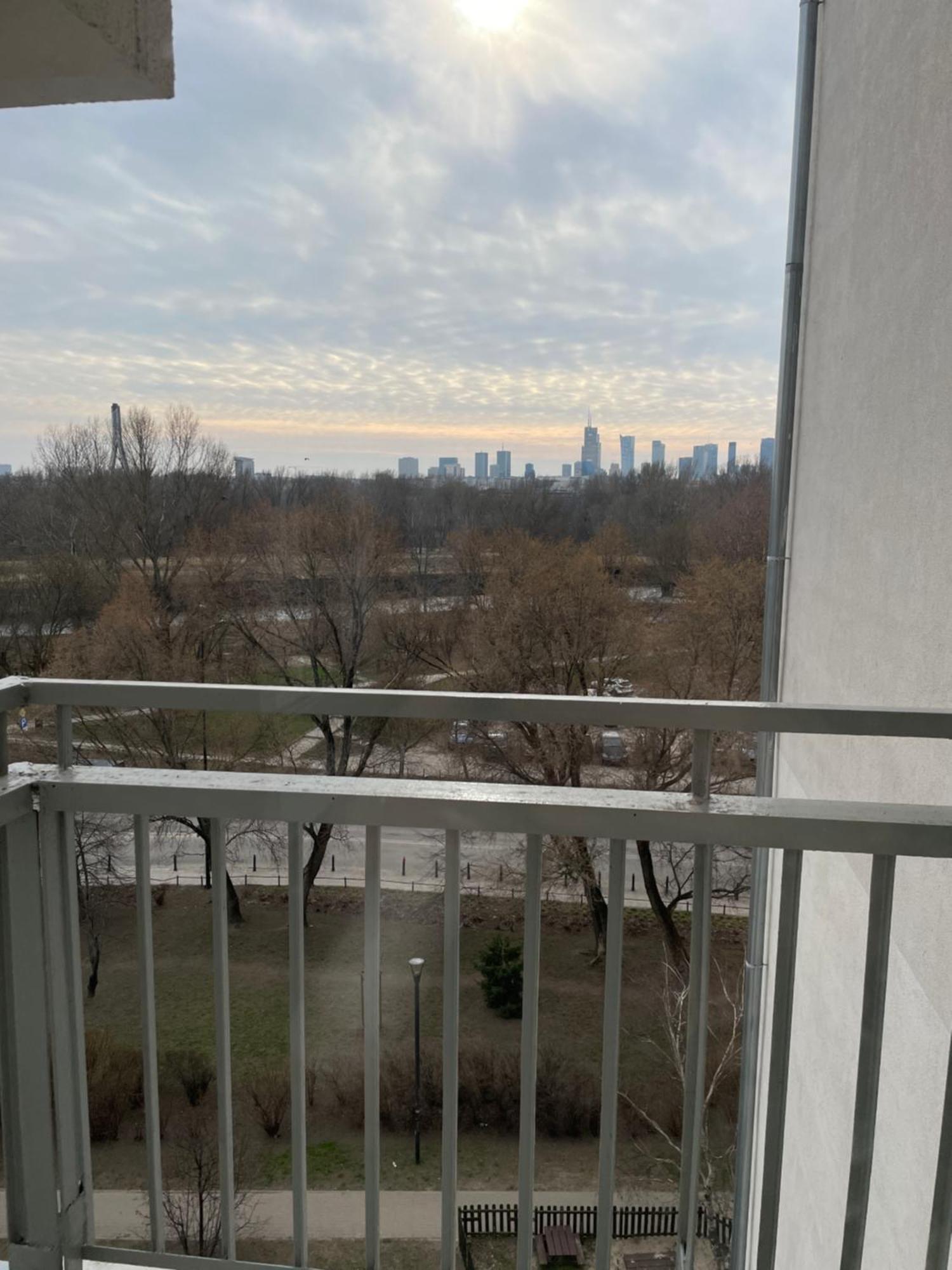 ワルシャワJg Apartament Stadion Narodowyアパートメント エクステリア 写真